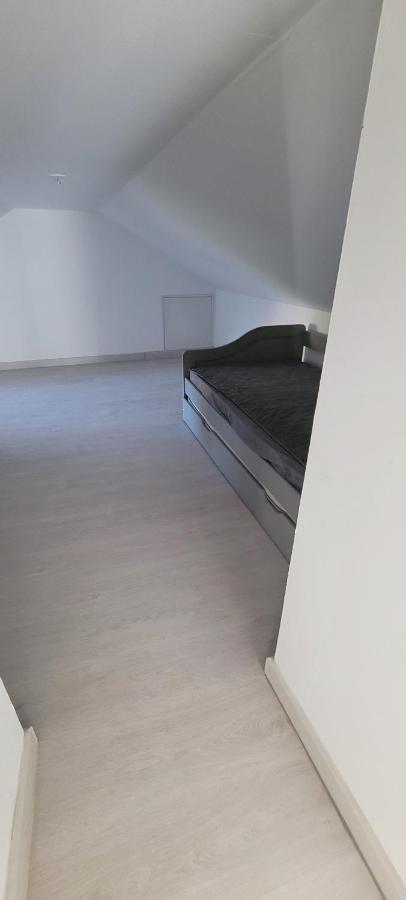 Saint-Julien-l'Ars Appartement Proche Futuroscope מראה חיצוני תמונה