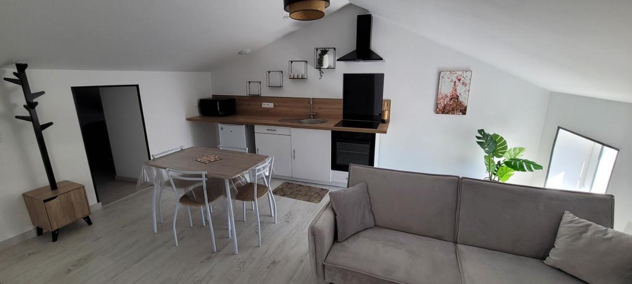 Saint-Julien-l'Ars Appartement Proche Futuroscope מראה חיצוני תמונה